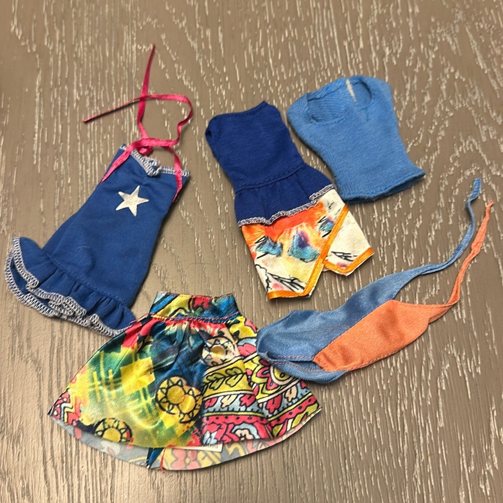 Barbie vintage lot of clothes